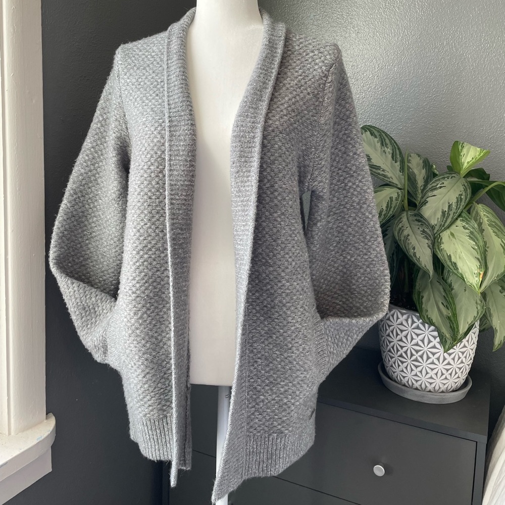 Abercrombie & Fitch Oversized Knit Cardigan